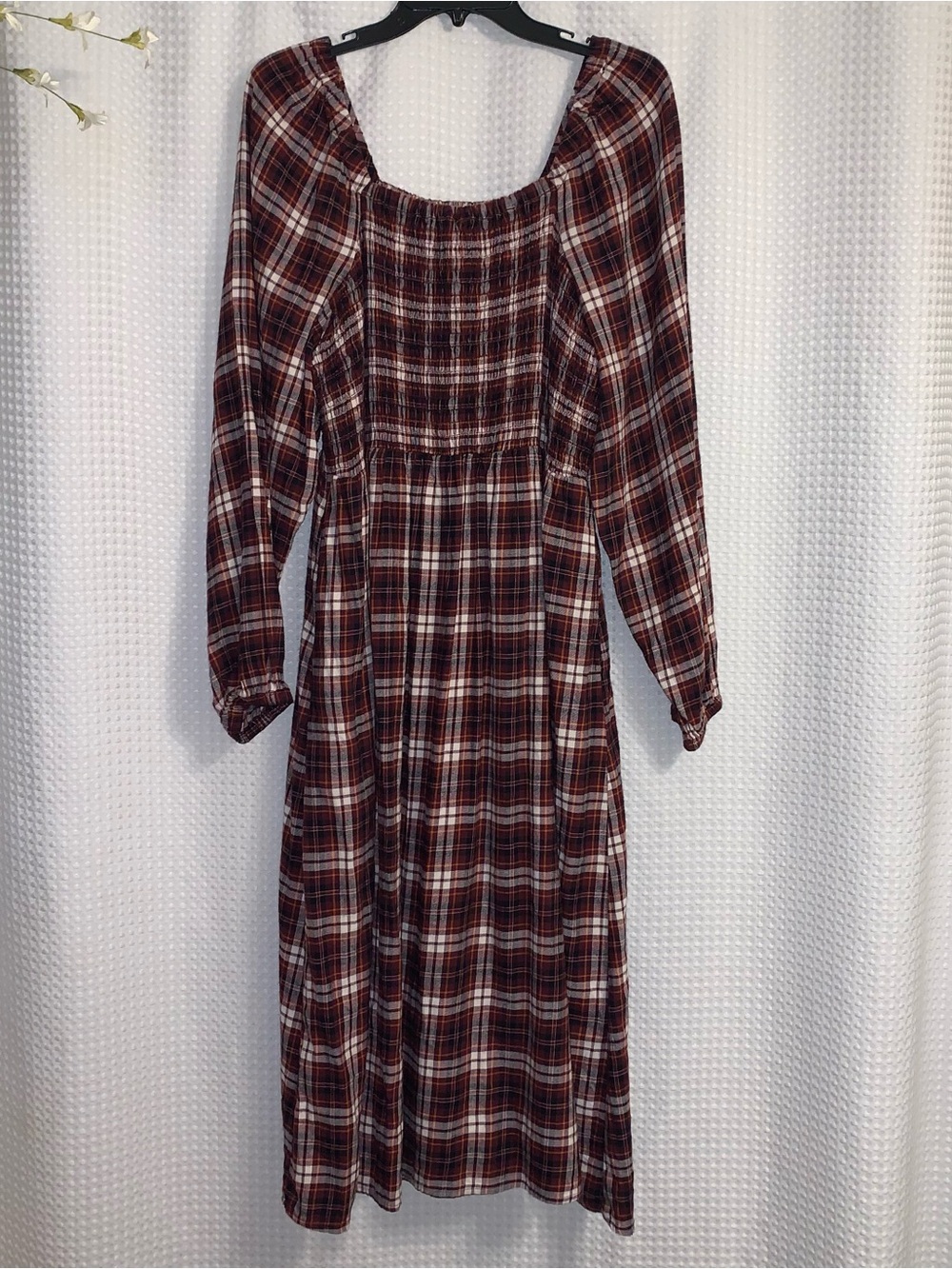 Lane Bryant Burgandy Plaid Flannel Smocked Midi Dress. 14/16